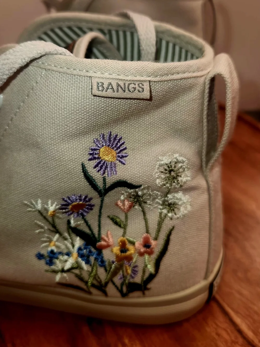 BANGS Shoes London Fog Embroidered Wildflower High Tops US Sz Men’s 8.5 / Wom 10